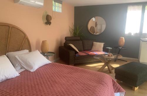 Peri Casa | Gite dans le maquis avec piscine privée
