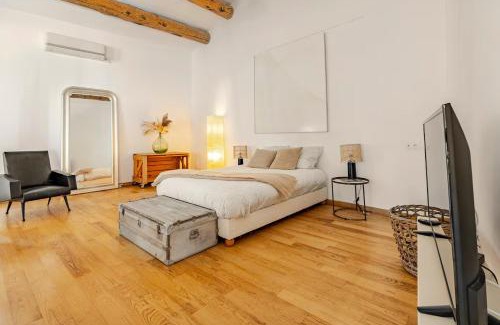 Oppede Casa | Gite dans un Mas Provençal avec Jacuzzi