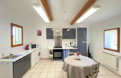 Saignon Casa | Gite de 38m2 en Campagne en Provence au Pied du Luberon à 15 Minutes du Colorado