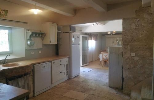 Pons Casa | Gite de caractère, piscine et vue