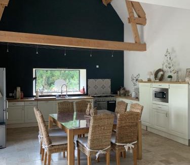 Faycelles Casa | Gite de charme 6 pers avec SPA privé