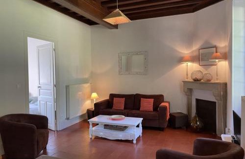 Trevol Casa | Gite de charme avec jardin privatif, WiFi et barbecue, à proximité du Château d'Avrilly - FR-1-489-223