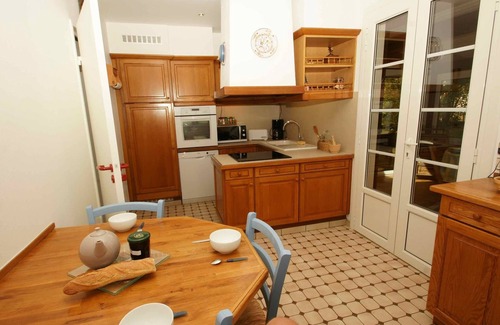 Aiffres Casa | Gite de Charme La Citadine 10 minutes from the town center, ideal for 4 people