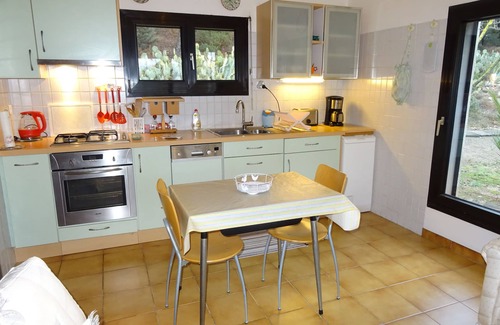 Nevian Cabaña | ENCANTO RURAL - pinar, piscina privada - cerca de Narbonne Aude -