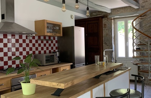 Douelle Casa | Gite de Charme Rénové Dans le Lot
