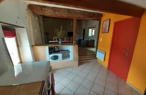 Ponet-et-Saint-Auban Apartamento | Gite De Pascal Et Virginie