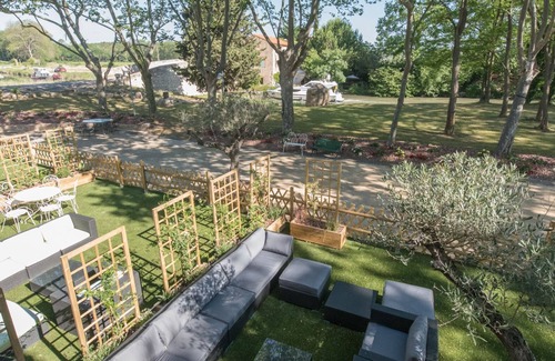 Ouveillan Casa | Casa de los plátanos, el relé Pigasse junto al canal del Midi