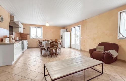 Eymeux Apartamento | Gite Des Prés