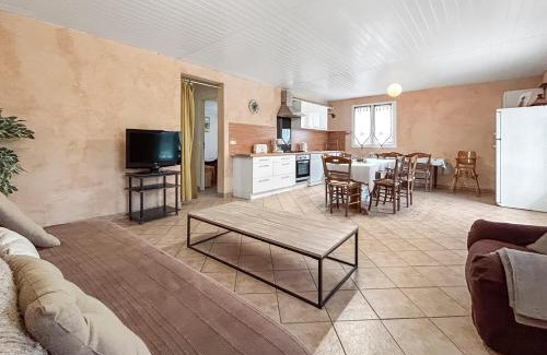 Eymeux Apartamento | Gite Des Prés
