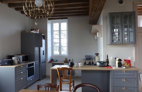 Deux-Chaises Cabaña | Gite Deux-Chaises, 5 bedrooms, 10 persons