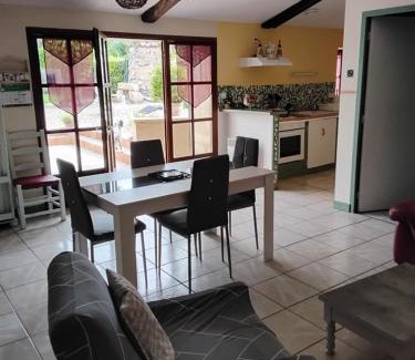 Doulezon Casa | Gite du Grand-Pas