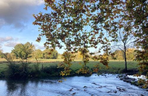 Jousse Casa | gite en pleine campagne au bord de la rivière
