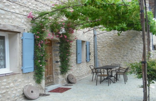 Bras-d'Asse Cabaña | GITE ENTERAMENTE RESTAURADO EN LANCIENNE EN PEQUEÑO ALDEA PROVENZAL