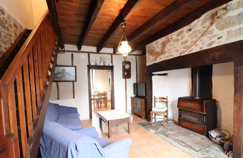 Glenat Cabaña | Gite Glénat, 2 bedrooms, 4 persons