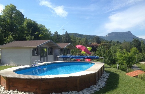 Aouste-sur-Sye Casa | Gîte/HOLIDAY HOUSE with or without small CHALETS