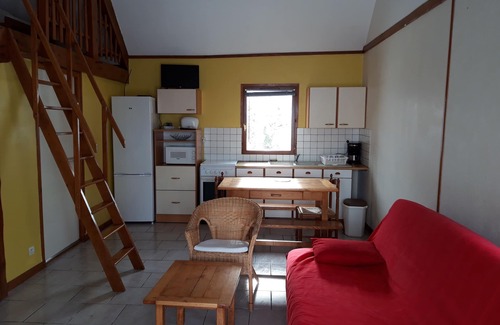 Montgreleix Casa | Casa rural en un oasis de naturaleza, entre Cantal y Puy de Dôme.