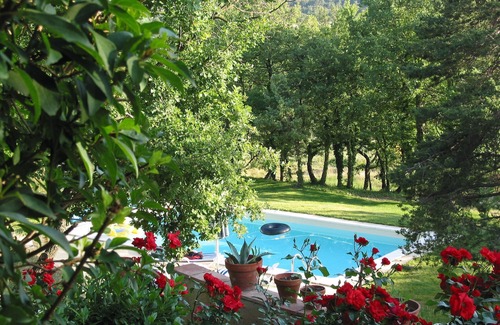 Murs Casa | PROVENCE: Mas en medio de los robles con piscina, en el parque Luberon.