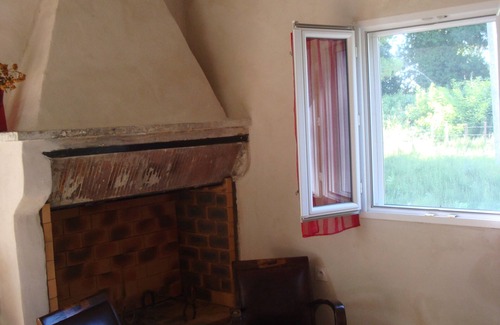 Saint-Gilles Chalet De Esquí | casa de campo en la pequeña Camarga a orillas del Petit Rhone para el descanso y la tranquilidad