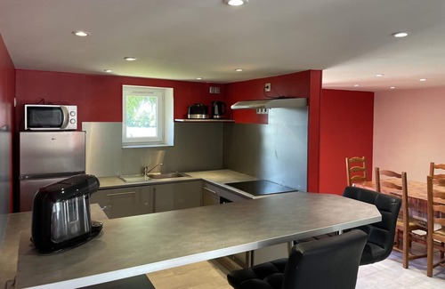 Isle-et-Bardais Cabaña | Gite Isle-et-Bardais, 2 bedrooms, 5 persons