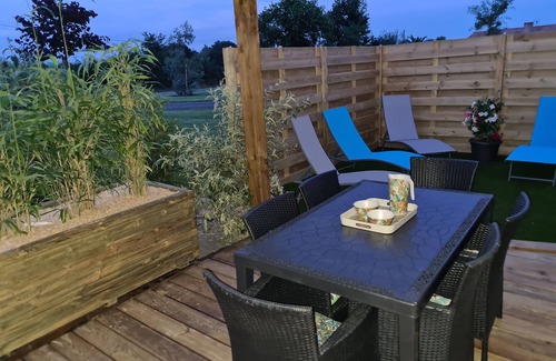 Thorigny Casa | Gite L'instant T Avec SPA Privatif