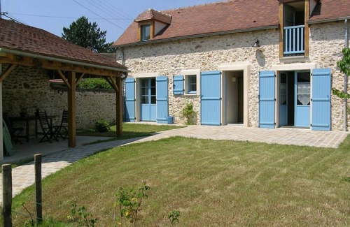 La Celle-les-Bordes Cabaña | Gite La Celle-les-Bordes, 3 bedrooms, 6 persons