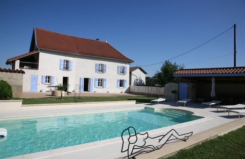 Rochetoirin Casa | La Grimaudiere-Casa-Habitación con desagüe-Confortable-Vista a la Piscina