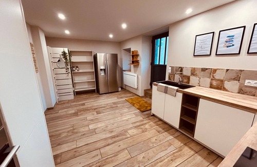 Montolieu Casa | Gite la Maison du Vigneron with 4 bedrooms