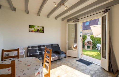 Saint-Andre-dAllas Casa | Gite La Salamandre