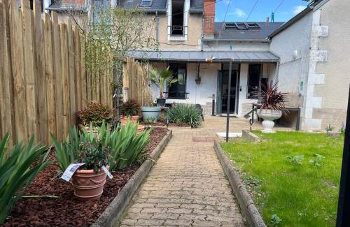 Bourges Casa | gite Le 75's