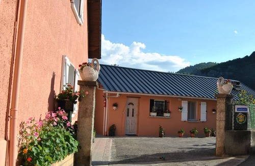 Aspin-en-Lavedan Casa | Gîte "LE JARDIN": ven a descubrir Lourdes y los Pirineos