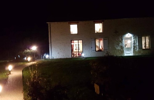 Le Pin-la-Garenne Cabaña | Casa rural Le Pin-la-Garenne, 3 dormitorios, 9 personas