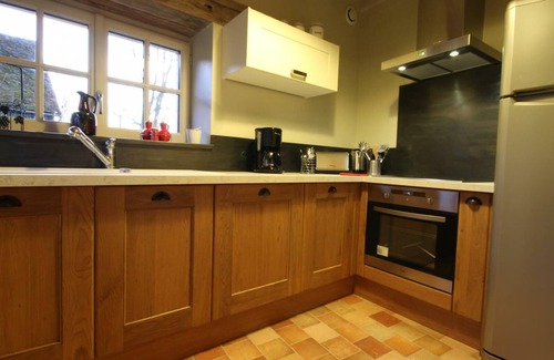 Le Pin-la-Garenne Cabaña | Gite Le Pin-la-Garenne, 3 bedrooms, 8 persons