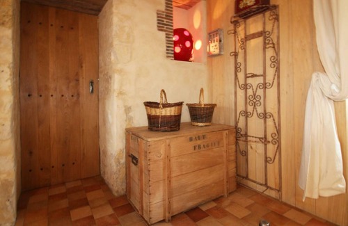 Le Pin-la-Garenne Cabaña | Gite Le Pin-la-Garenne, 3 bedrooms, 8 persons