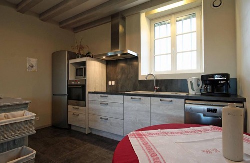 Le Pin-la-Garenne Cabaña | Gite Le Pin-la-Garenne, 3 bedrooms, 9 persons