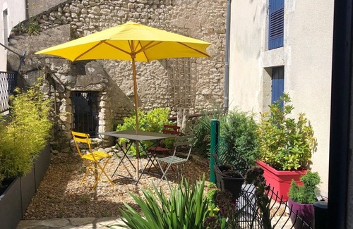 Suevres Casa | En el Loira en bicicleta: "Le Pressoir" Ecoturismo en Suèvres