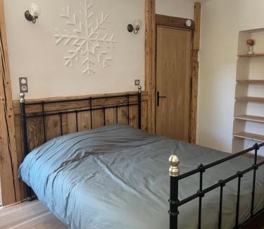 Cons-Sainte-Colombe Cama Y Desayuno | Gite les 4 Saisons - chambre Hiver
