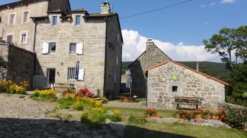 Le Malzieu-Forain Casa | Gite les ducs