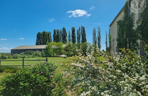 Les Essarts-le-Roi Cabaña | Gite Les Essarts-le-Roi, 2 bedrooms, 4 persons