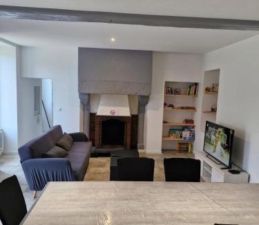 Montravers Casa | Gite Les Hamac's 12 personnes
