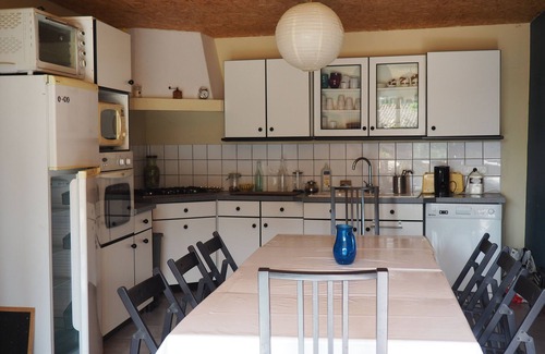 Souternon Cabaña | Gîte 'Lieu De Stages' with Mountain View, Shared Terrace and Garden