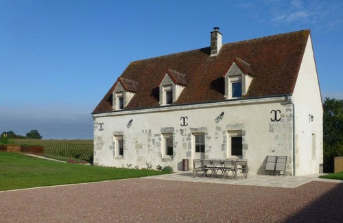 Mauves-sur-Huisne Cabaña | Gite Mauves-sur-Huisne, 5 bedrooms, 12 persons