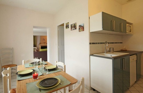 Montabard Cabaña | Gite Montabard, 2 bedrooms, 5 persons