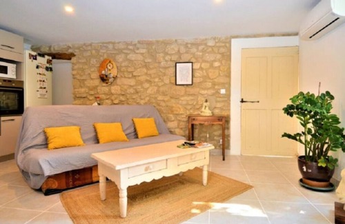 Crillon-le-Brave Casa | GITE "MOULIN PONT DE CRILLON