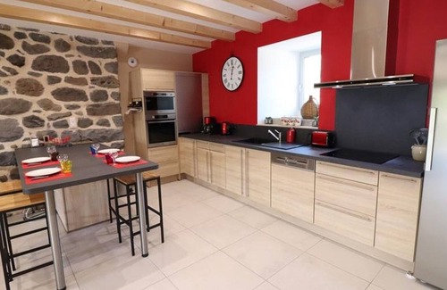 Neussargues-Moissac Cabaña | Gite Neussargues en Pinatelle, 3 bedrooms, 6 persons