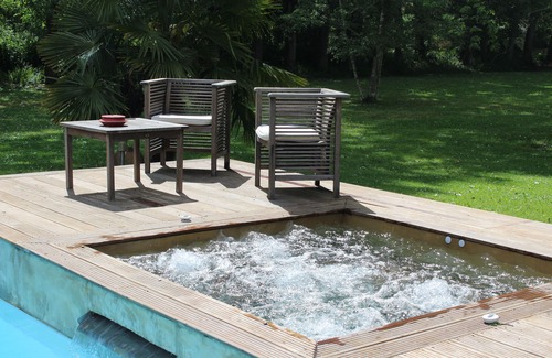 Daglan Cabaña | Casa rural cerca de Sarlat - gran piscina de 14 / 7m y su jacuzzi - parque sombreado de 5000m²