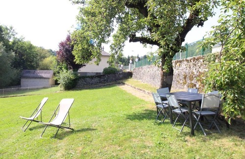 Neuveglise-sur-Truyere Cabaña | Gite Neuvéglise-sur-Truyère, 3 bedrooms, 5 persons