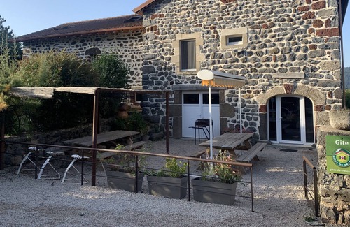 Saint-Privat-d'Allier Casa | CASA RURAL DEL RIBEYRE 13 personas camino a Santiago de Compostela