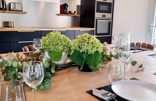 Paray-Douaville Cabaña | Gite Paray-Douaville, 4 bedrooms, 9 persons