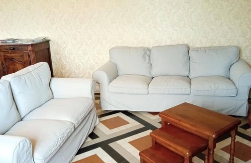 Pierrefort Cabaña | Gite Pierrefort, 6 bedrooms, 10 persons