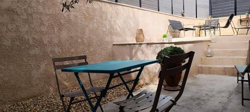 Graveson Casa | Gite pour deux avec bassin relaxant sans vis a vis